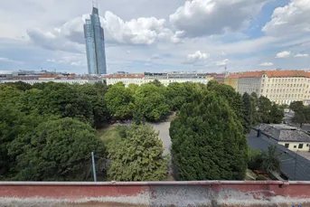 JUWEL AM ALLERHEILIGENPLATZ: Gesamte Altbau-Etage mit hohem Leerstandsanteil, unverbaubarem Parkblick &amp; massivem Wertschöpfungspotenzial!