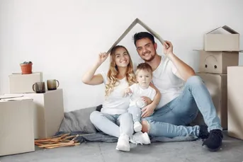 Große Familienwohnung mit Garten!