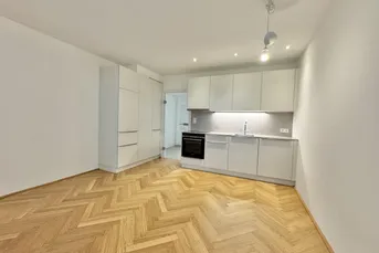 FREIER MIETZINS - TOP MODERNE 2 ZIMMER + TERRASSE IN BIEDERMEIER ARCHITEKTUR