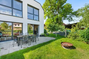 Eckhaus nahe der Lobau – 117 m² Doppelhaushälfte mit 166 m² Garten, Keller &amp; Wärmepumpe