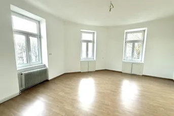 CHARMANTE ETAGENWOHNUNG! Modern, komfortabel &amp; bestens angebunden!