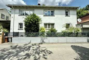 TRAUMHAFTES EINFAMILIENHAUS in Berndorf! Exklusives Wohnen mit Panoramablick, Wellnessbereich und modernster Technik!