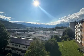 3 Zimmerwohnung mit großer Loggia in perfekter Lage