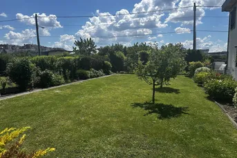 Eigentums-Baugrundstück in idyllischer Kleingartensiedlung – mit Sommerhaus &amp; gepflegtem Garten