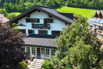 Renoviertes Mehrfamilienhaus in ruhiger Lage