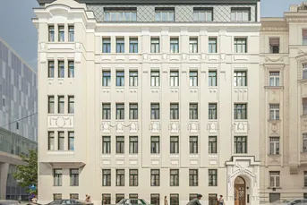 Elegante Etagenaltbauwohnung im Wiener Stil mit Loggia - ANDEA Parkside Residences