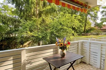 Ruheinsel mit Loggia, Garten und Garage in Graz-Geidorf