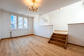 Urban wohnen mit Komfort: Sanierte 3-Zimmer-Wohnung nahe Hauptbahnhof