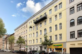 ERSTBEZUG! Hochwertiger 2-Zimmer Altbau-Erstbezug Nähe Augarten!