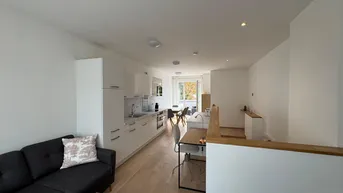 Expose Moderne 2-Zimmer Maisonette mit Terrasse voll möbliert