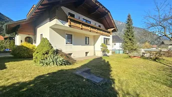 Expose Platz für die ganze Familie! 2 Wohneinheiten - getrennt oder gemeinsam nutzbar + Nebengebäude