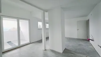 Expose Großzügige neu renovierte Wohnung mit 3 Schlafzimmer, offener Küche und großer Loggia
