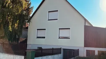 Expose 6-Zimmer Familienhaus besteht aus 2 Sebarat Wohngen mit Treasse Garten und Terrasse in Wien