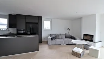 Expose Unvergleichlich Einzigartige Penthouse Wohnung mit 360° Terrasse