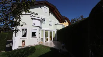 Expose Traumhaftes Wohnen am Walserberg: Moderne Doppelhaushälfte mit Bergblick, großem Garten und viel Platz für die ganze Familie!