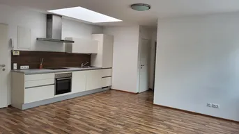 Expose Nähe Klinikum - Ruhige und helle 60m² Wohnung!