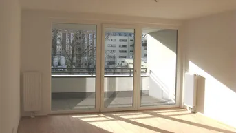 Expose Neubauwohntraum mit Loggia für Familien/Paare/StudentInnen!