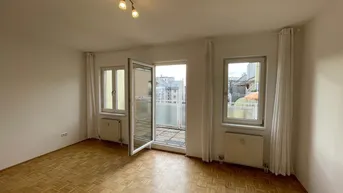 Expose Privat! Provisionsfrei!! Top-Lage! 2-3 Zimmer mit 12 m² Dachterrasse! 7. Liftstock!