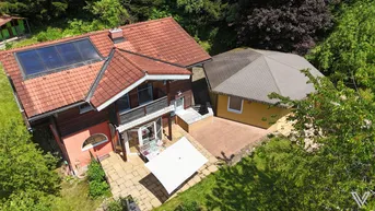 Expose Top Einfamilienhaus mit separatem Bungalow und großem Garten