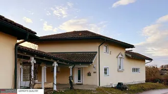 Expose Zu vermieten: Geräumiges Einfamilienhaus mit großer Garage