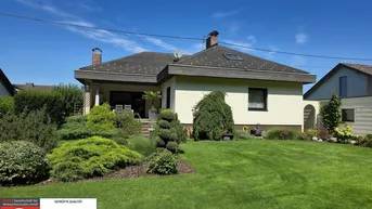Expose Lebensqualität pur: Gepflegter Bungalow mit liebevoll gestaltetem Garten