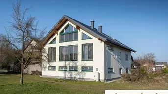 Expose Traumhaus mit großem Grundstück und Naturteich