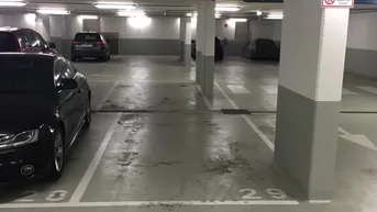 Expose Großer TIEFGARAGENSTELLPLATZ nähe Mariahilferstraße !!