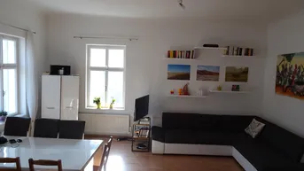Expose Wunderschöne 2-Zimmer-Altstadtwohnung mit Gemeinschaftsgarten am Kajetanerplatz