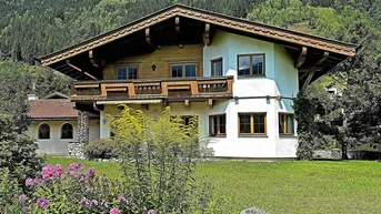 Expose TRADITIONELLES LANDHAUS IN RUHIGER &amp; SONNIGER AUSSICHTSLAGE
