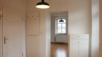 Expose KUNDL - exklusive, teilmöblierte 2-Zimmer Maisonettenwohnung