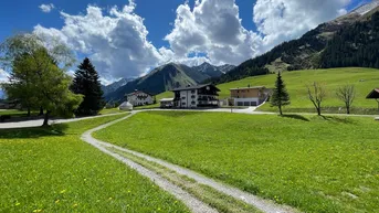 Expose Sonniges Grundstück im Tourismusort Berwang