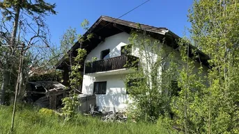 Expose Grundstück mit Altbestand