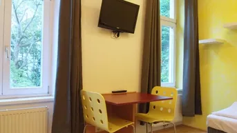 Expose günstige Kurzzeitwohnung zwischen dem Zentrum und Nahe dem Grünen