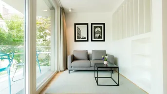 Expose Stilvolles Designer-Apartment mit Badewanne, Terrasse und Aufzug