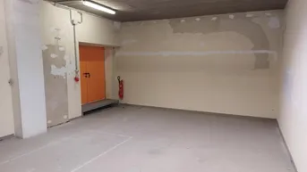 Expose Lager mit Büro Nähe Zentrum