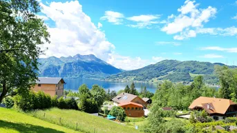 Expose Wenn Ihnen der Attersee zu Füßen liegt