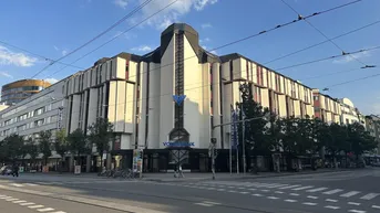 Expose Top-Büro in Innsbruck Zentrum – 91,8 m² im 5. Stock mit Tiefgaragenplatzoption