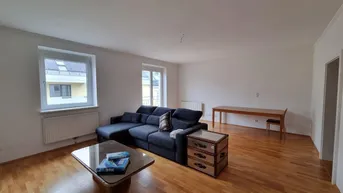 Expose Familienfreundliche 4-Zimmer-Wohnung mit Balkon in Wilten