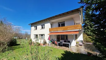 Expose Einfamilienhaus mit großem Grundstück