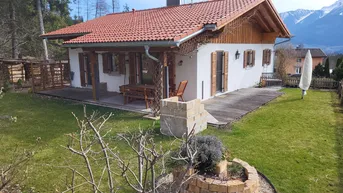 Expose Kleines Haus in Aussichtslage