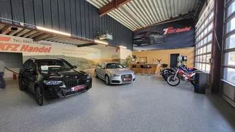 Expose Attraktive Gewerbefläche: Büro, Hallen, Freifläche