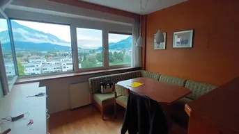 Expose 2,5 Zimmer Wohnung mit Aussicht