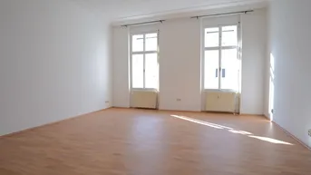 Expose Altbauwohnung nähe LKH
