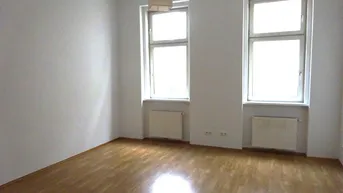 Expose Unbefristete 1,5 Zimmerwohnung am Wallensteinplatz