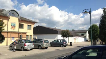 Expose Moderne Verkaufshalle mit Büro und Laderampe