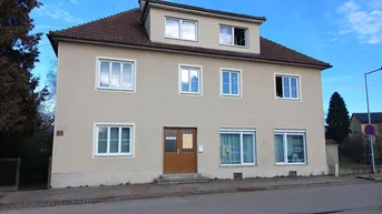 Expose Geräumiges Mehrfamilienhaus mit Garten und Geschäftslokal neben Bahnhof Pöchlarn