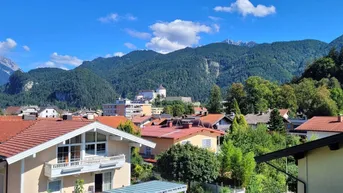 Expose Möblierte 4-Zimmer Dachgeschosswohnung mit Balkon