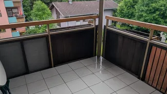Expose Schöne 4 Zimmer Wohnung auch als WG