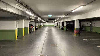 Expose Garagenstellplatz beim Stadtpark zu mieten!