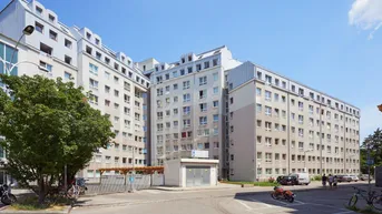Expose 4,24% RENDITE!! NÄHE MATZLEINSDORFER PLATZ - WE-PAKET: 5 vermietete Wohnungen beim Waldmüllerpark zu verkaufen